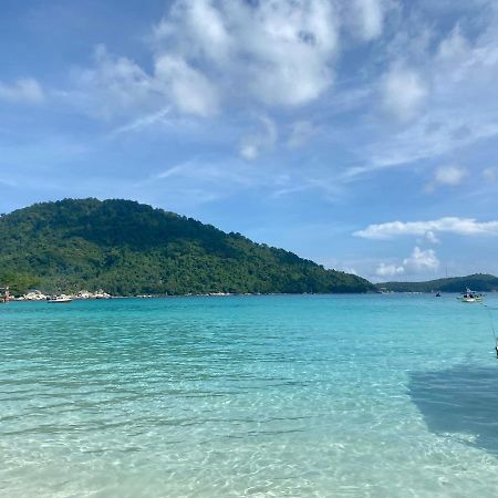Nazza Homestay Besut With Pool Near Jetty To Perhentian Kampung Raja Екстер'єр фото